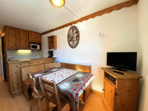 Résidence Vanoise - appartement avec chambre et cabine, au couer de Val Thorens MAE-1414